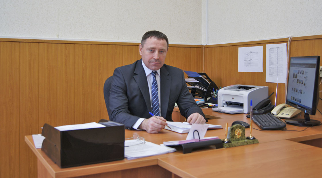 Заместители директора института
